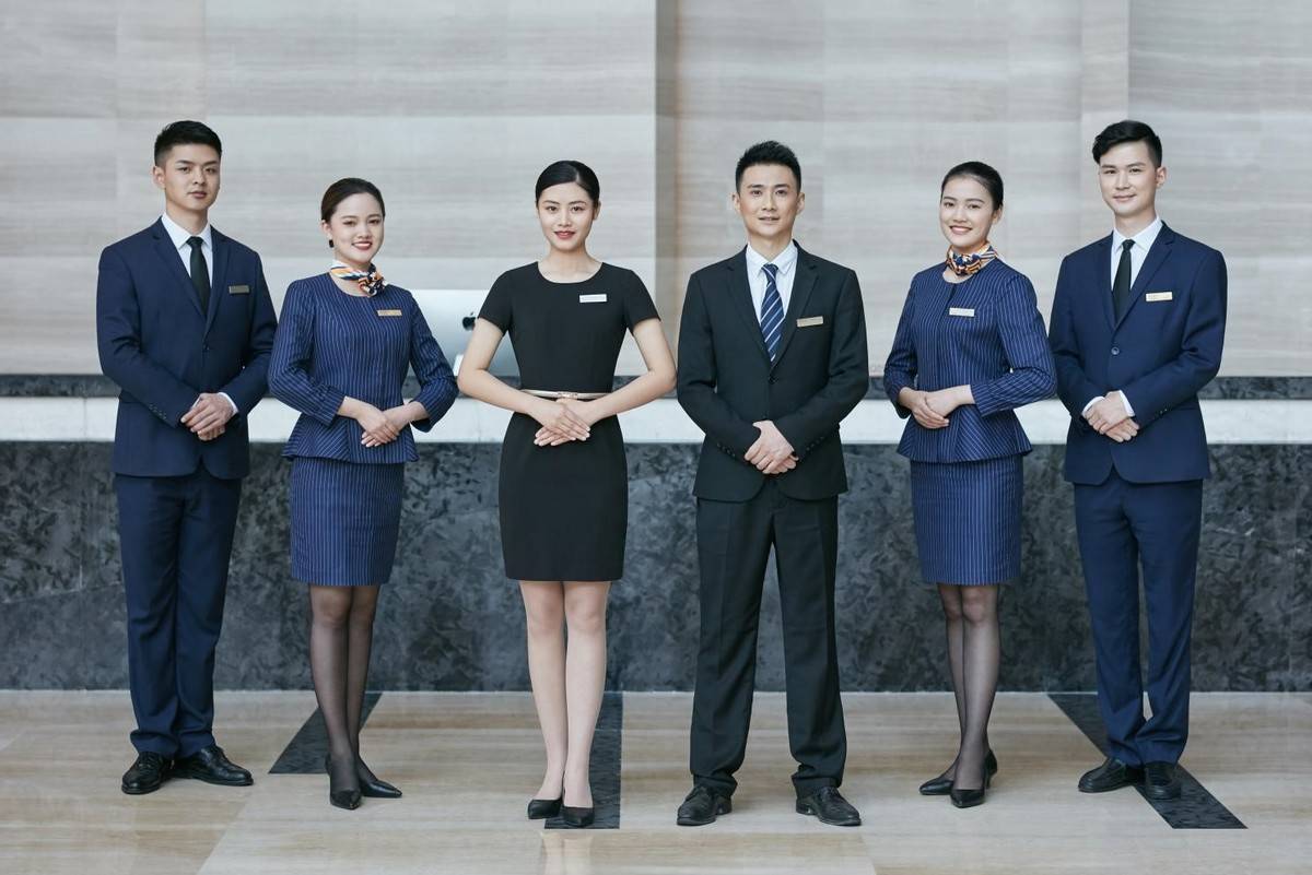 領(lǐng)悅服務(wù) 以未來之眼，雕琢當(dāng)下體驗(yàn)——專業(yè)物業(yè)與禮儀服務(wù)的融合之道